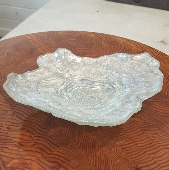 Vintage Turkish Art Glass Oyster Shell Ring Dish / Plate - Picture 2 of 8